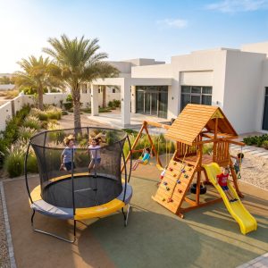Kiddoro Discovery & Bounce High-Range Set Discovery Den Playset + Destra 10ft Trampoline